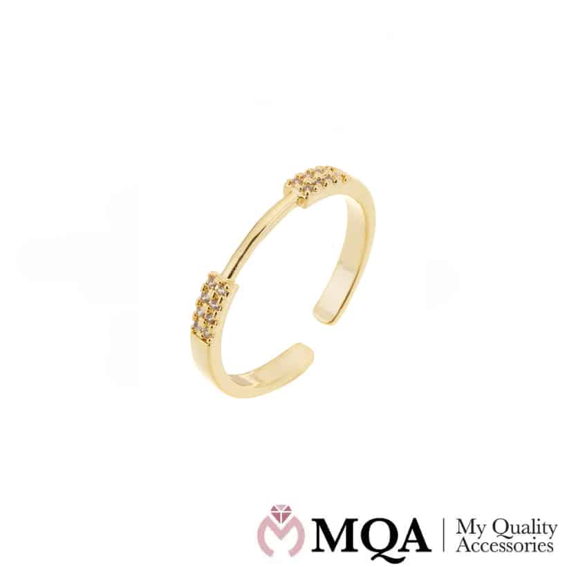 Ring, gullfargede med 2 rader glitrende steiner