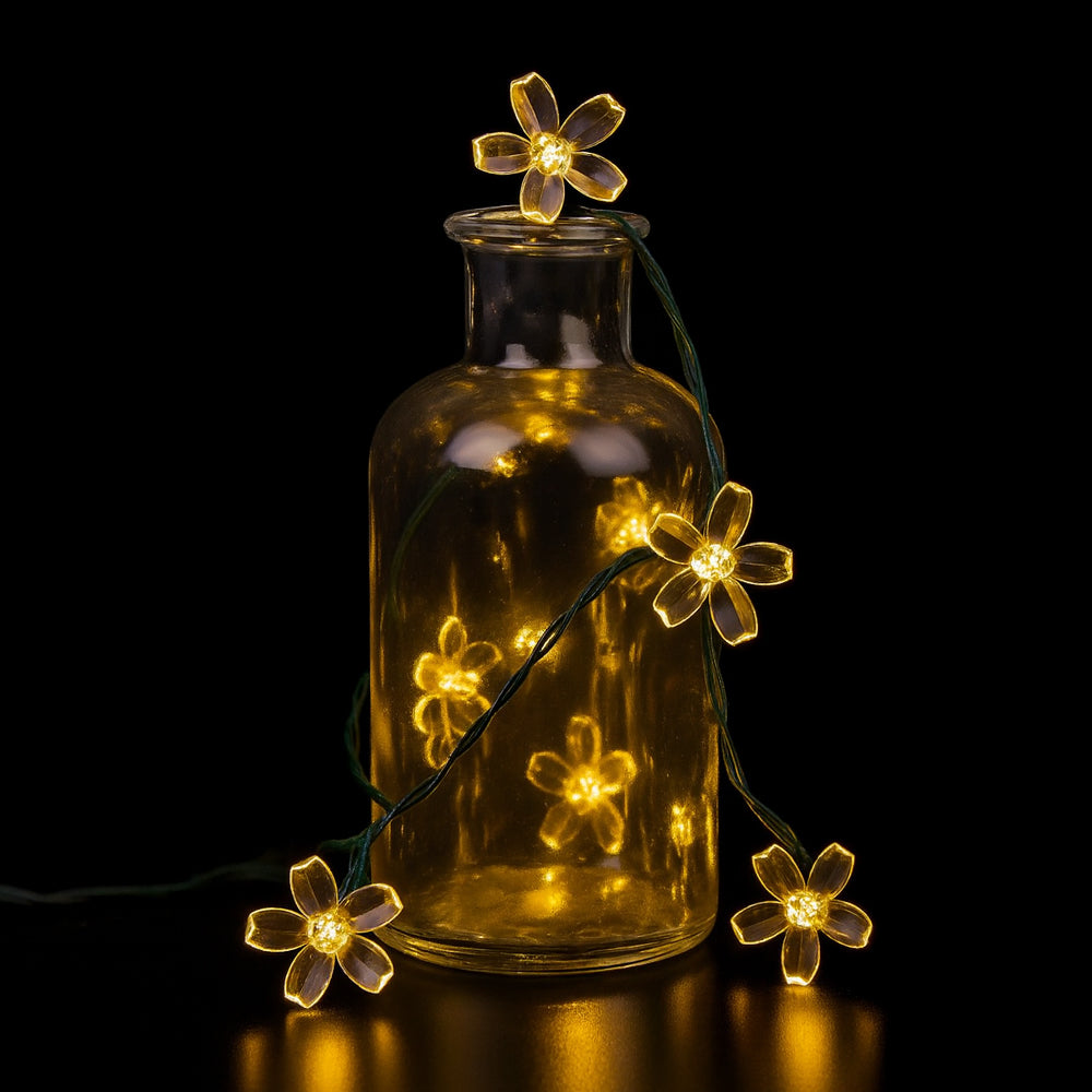 Dekorativ LED-lysslynge 2 meter med 30 blomster – Solcelledrevet –