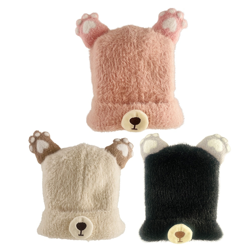 Koselige plysjstrikkede luer