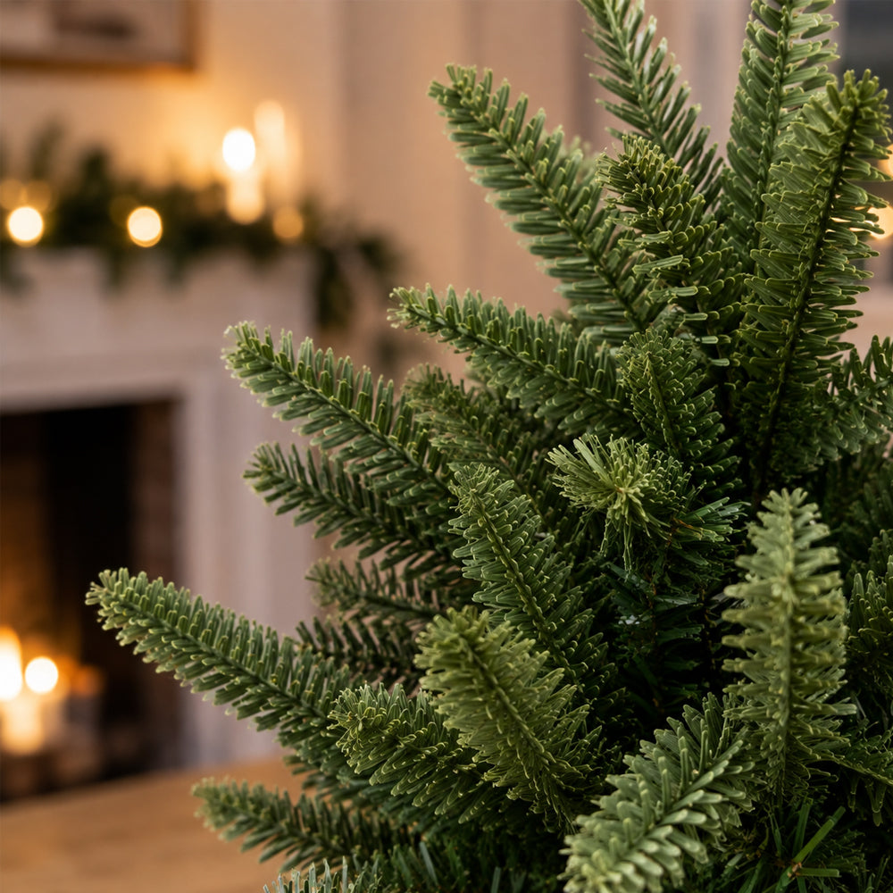 Mini juletre 60 cm med naturtro grener