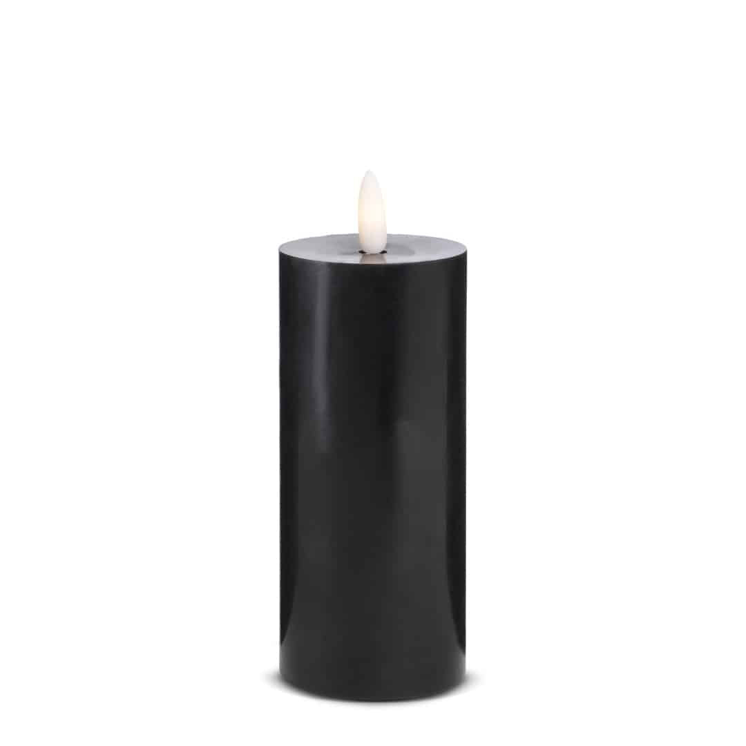 LED stearinlys - 1 stk. - ø5 x 15 cm - m/3D flamme - (flere farger)
