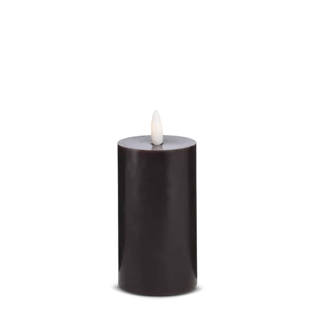 LED stearinlys - 1 stk. - ø5 x 12,5 cm - m/3D flamme - (flere farger)