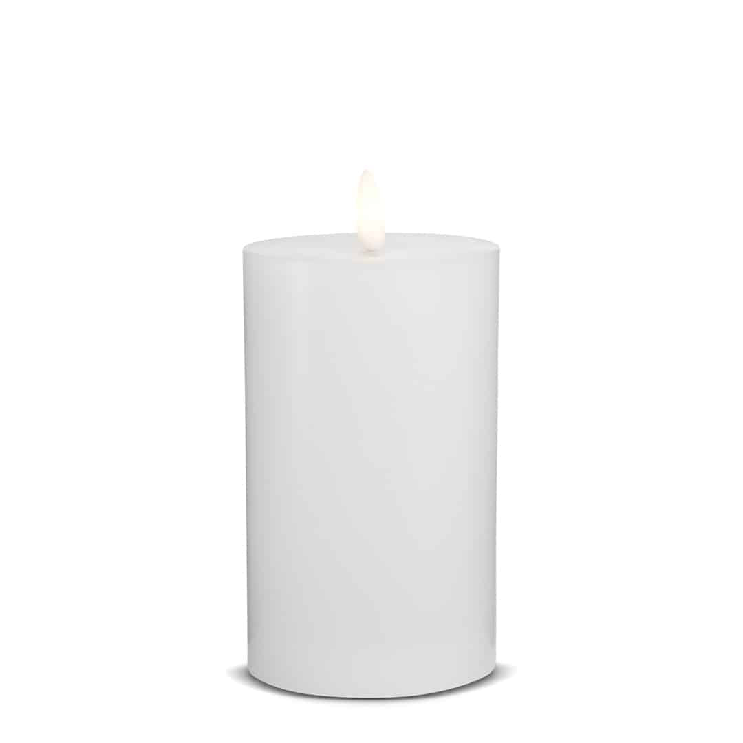 LED stearinlys - 1 stk. - ø7,5 x 15 cm - m/3D flamme - (flere farger)