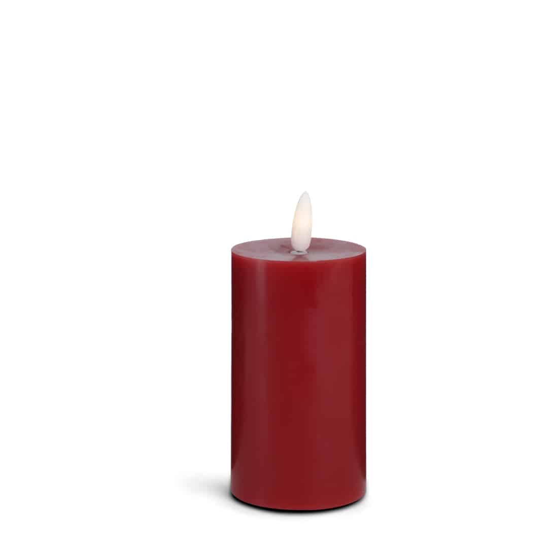 LED stearinlys - 1 stk. - ø5 x 12,5 cm - m/3D flamme - (flere farger)