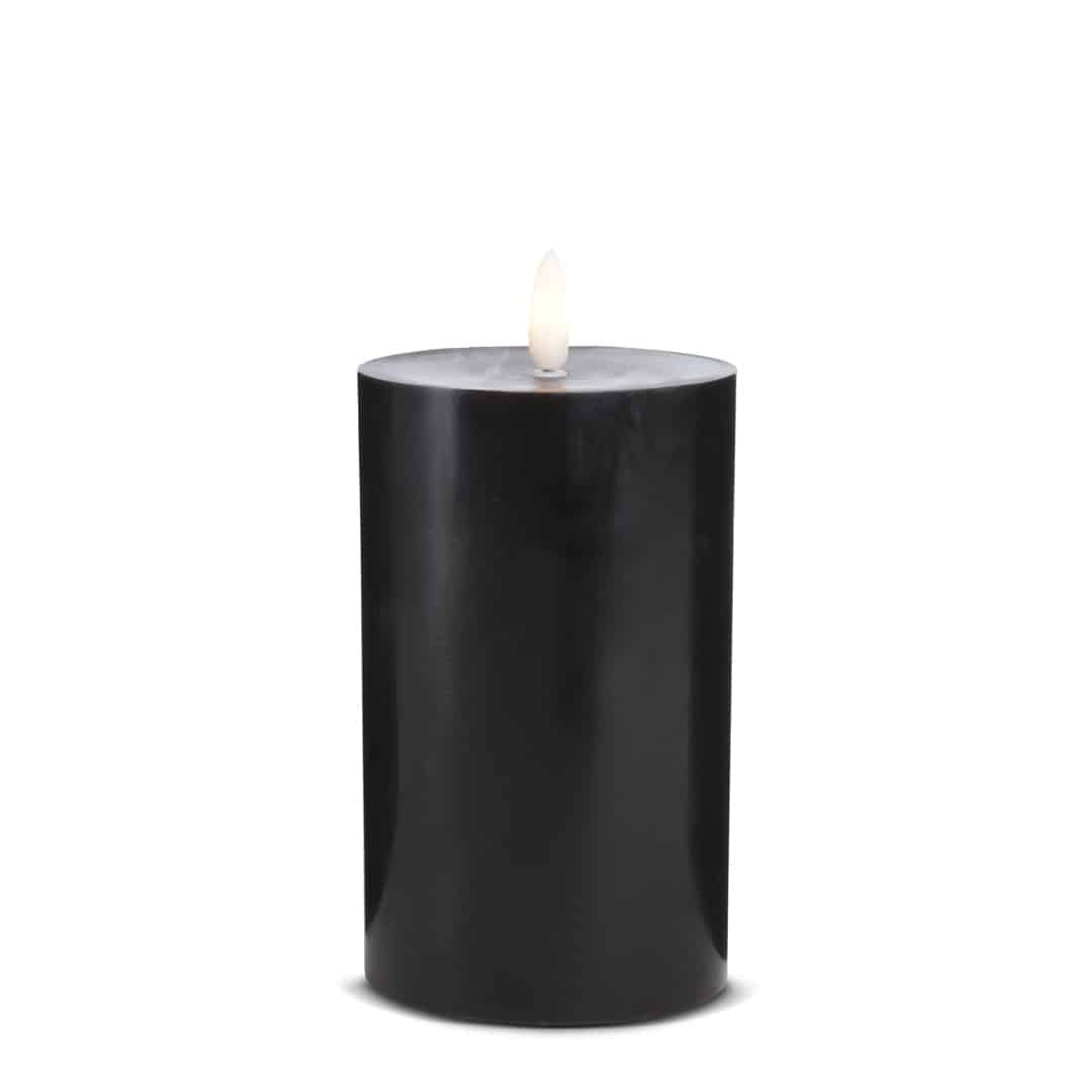LED stearinlys - 1 stk. - ø7,5 x 15 cm - m/3D flamme - (flere farger)
