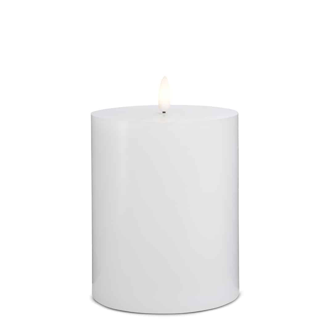 LED stearinlys - 1 stk. - ø10 x 15 cm - m/3D flamme - (flere farger)