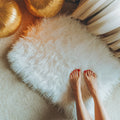 Faux Fur-teppe 60 x 90 cm – Hvit