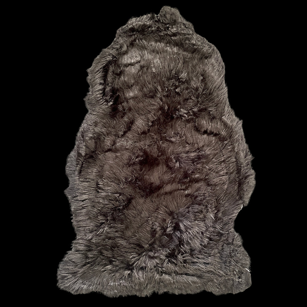 Myke, fargerike faux fur-minitepper