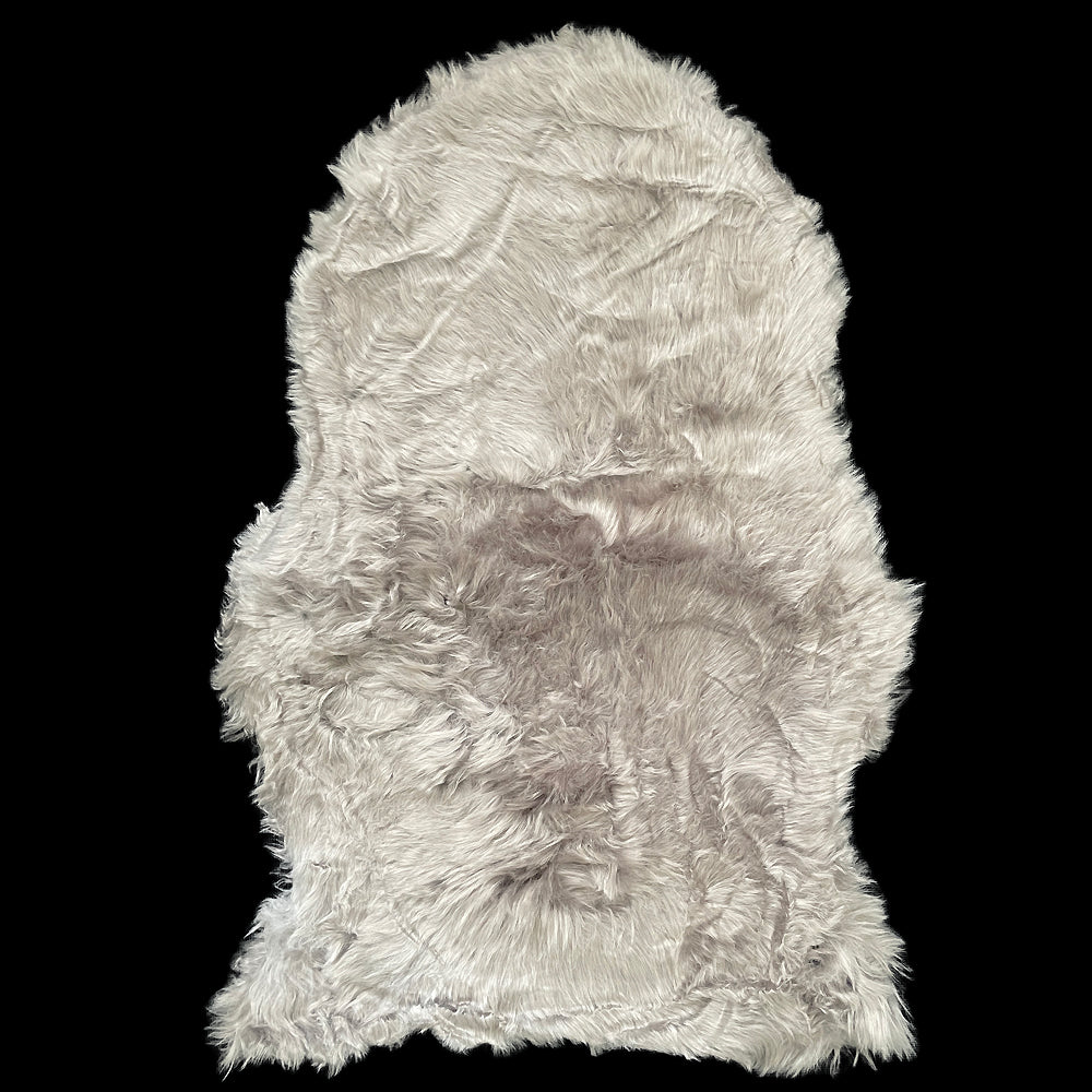 Myke, fargerike faux fur-minitepper