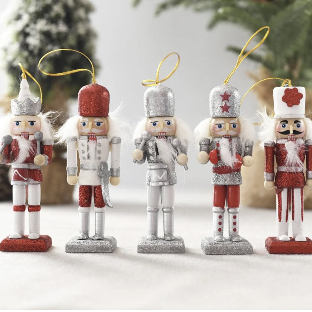 Nøtteknekkerfigurer i Tre - 12,5 cm, sett med 5 figurer -