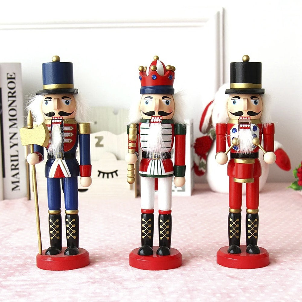 Nøtteknekkerfigurer i Tre - 24 cm, sett med 4 sjarmerende figurer -