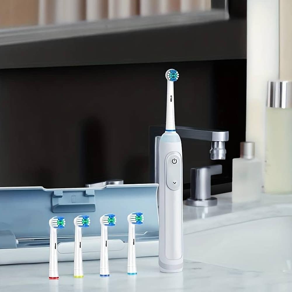 4 stk. tannbørstehoder til Oral-B