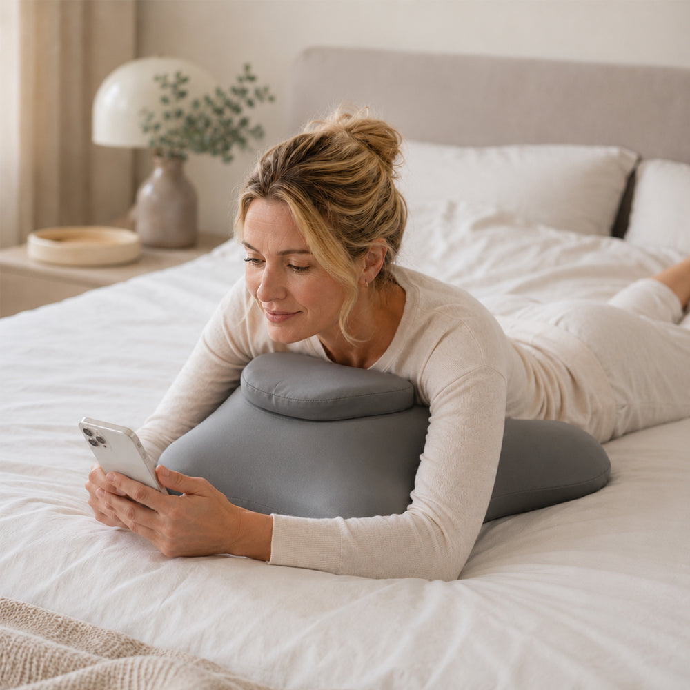 Ergonomisk kilepute i memory foam med avtakbar nakkepute