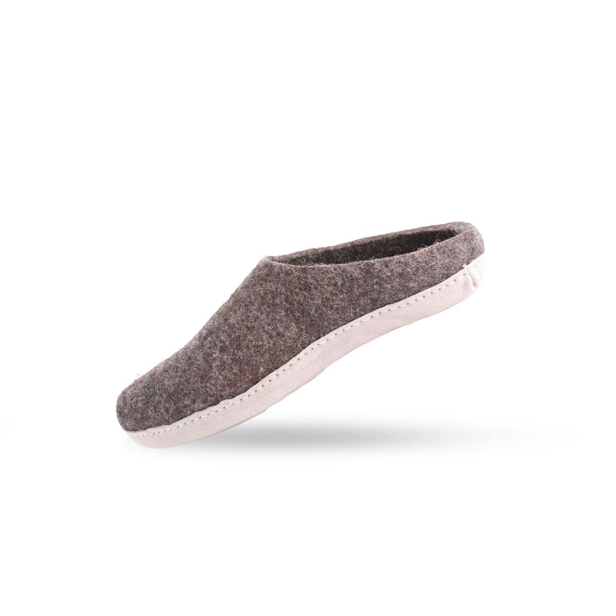 Uldtøffel (100% ren uld) m/sål i skind - Dansk Design fra SHUS