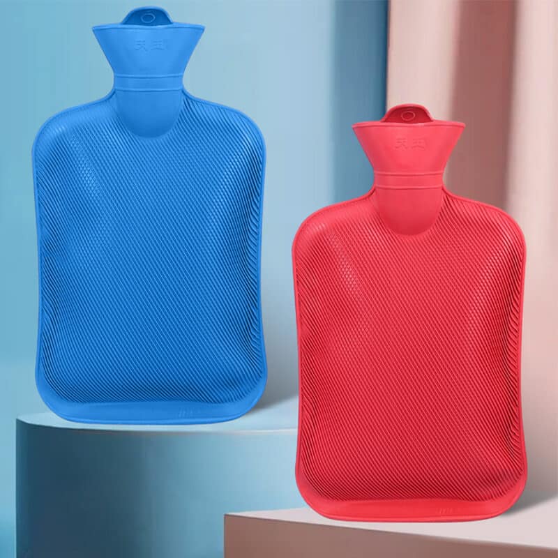Varmeflaske 2 Liter – Rød eller Blå